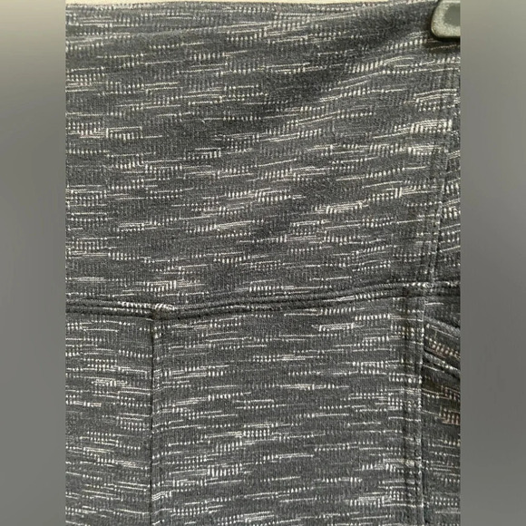 Athleta marbled high waisted leggings with side/ back pockets Sz S - Picture 3 of 11